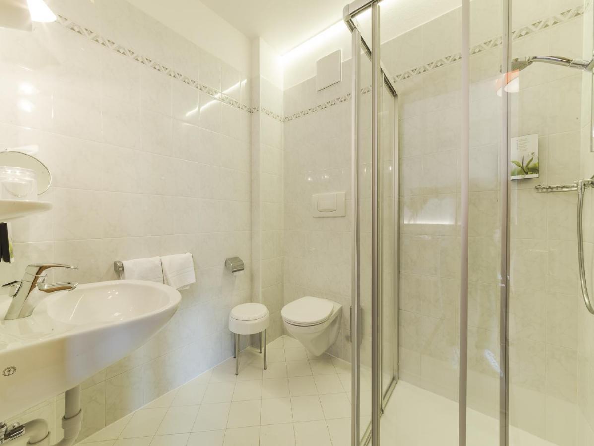 Hotel-Garni Appartement Gartenheim Schenna Phòng bức ảnh