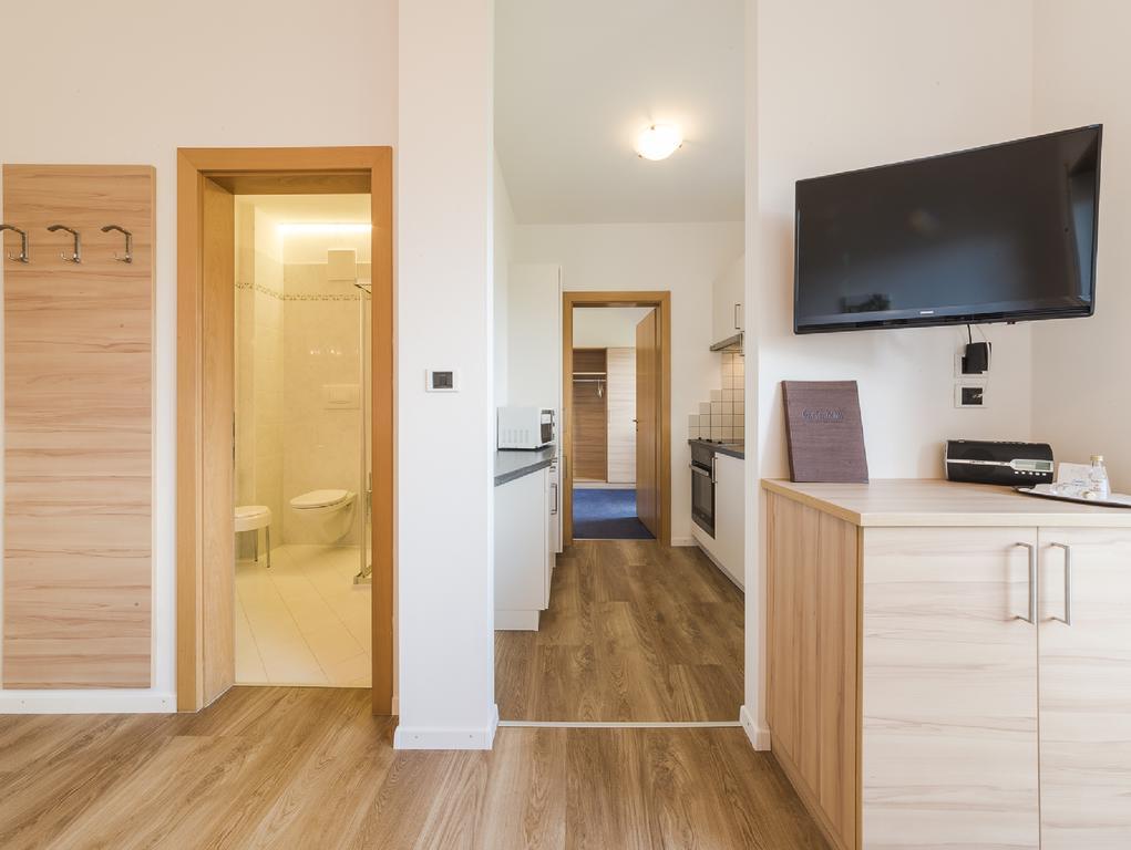 Hotel-Garni Appartement Gartenheim Schenna Ngoại thất bức ảnh